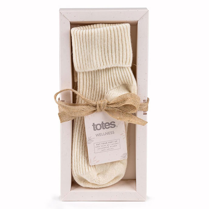 totes Ladies Single Pack Cashmere Bed Socks Natural Extra Image 3